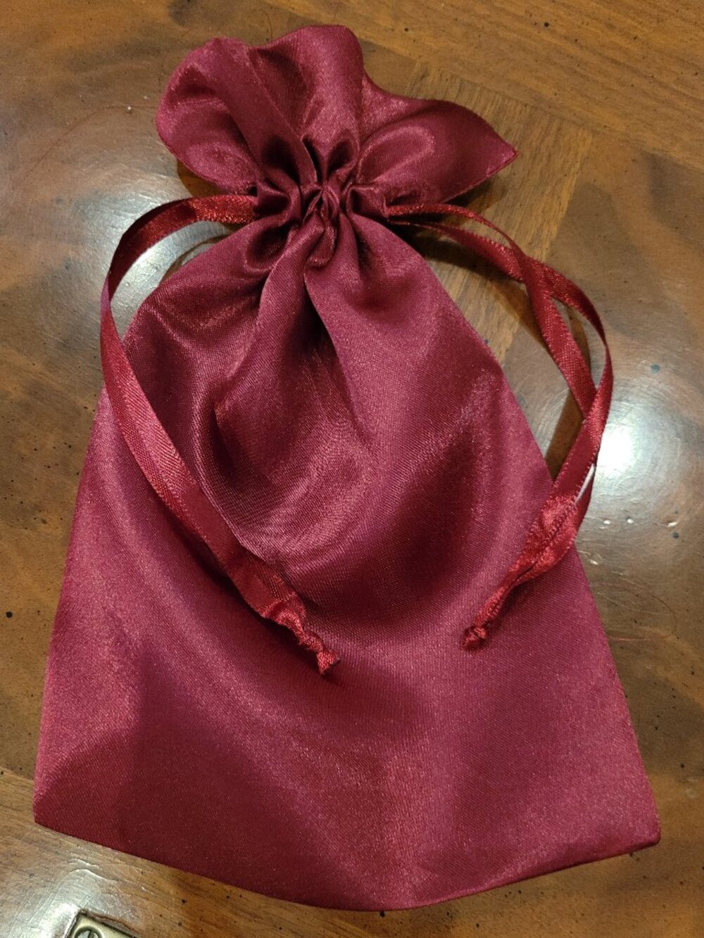 NWOT Set of 9 Large Wine-Colored Satin Drawstring Gift Bags (6.5" x 9")
